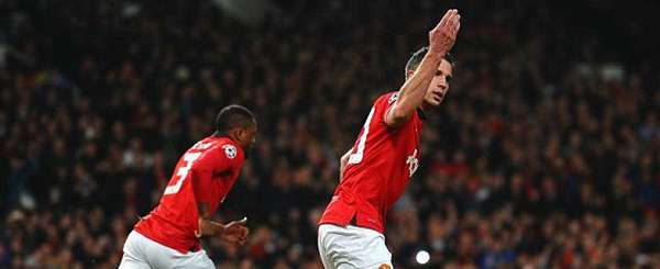 3 Gol Robin Van Persie Bawa MU ke Perempat Final