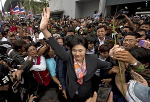 Militer Bebaskan Eks PM Yingluck