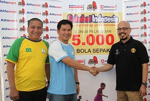 Gerakan Sejuta Bola Untuk Anak Indonesia