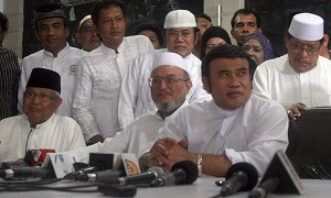 Rhoma Perkuat Kubu Prabowo-Hatta