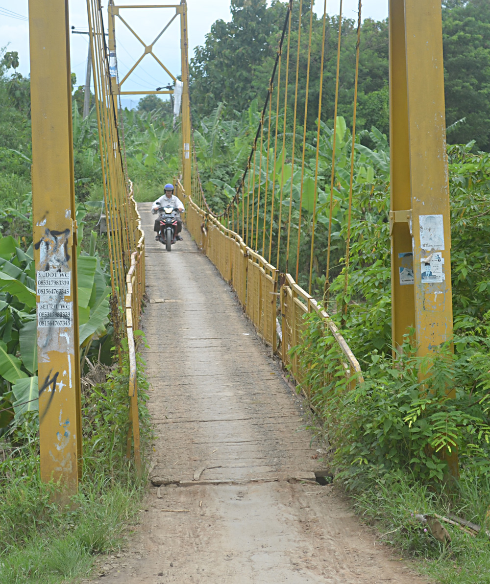 Jembatan Cihoe Butuh Rp3,5 Miliar