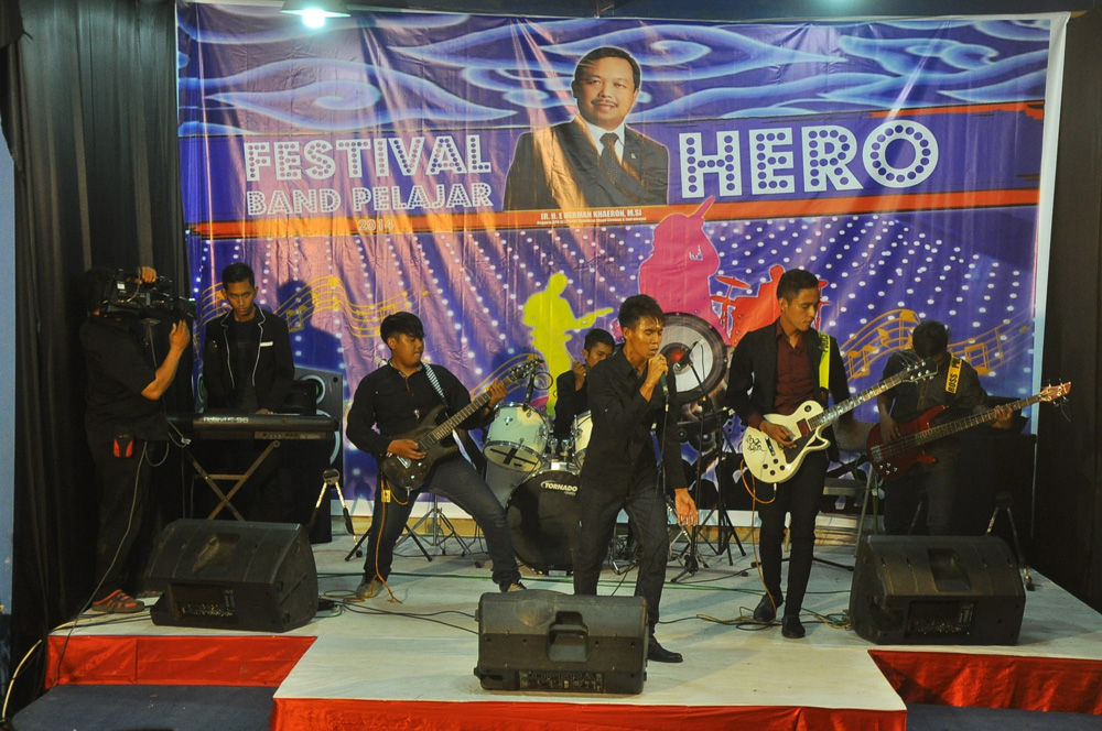 34 Band Ikuti Festival Pelajar ”Hero” 2014