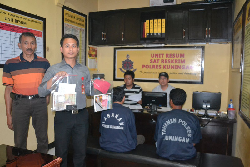 Polisi Ciduk Pengepul dan Pengeber Togel