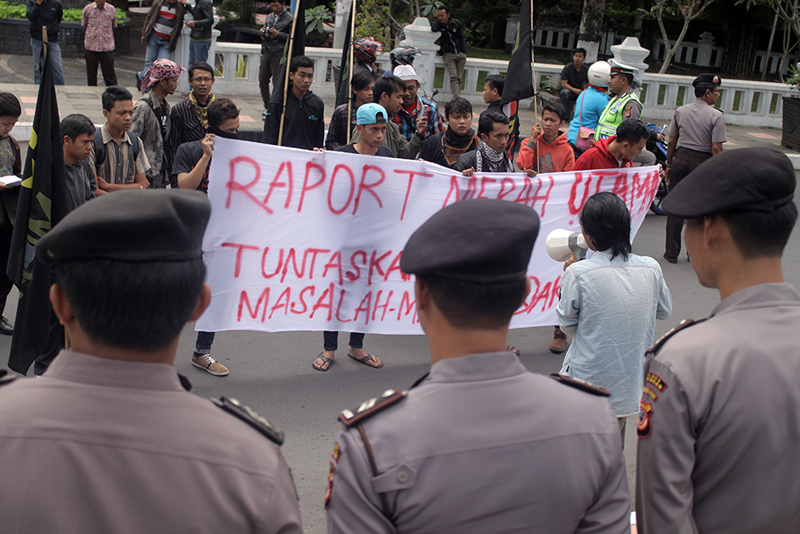 Rapor Merah bagi Pasangan Utama