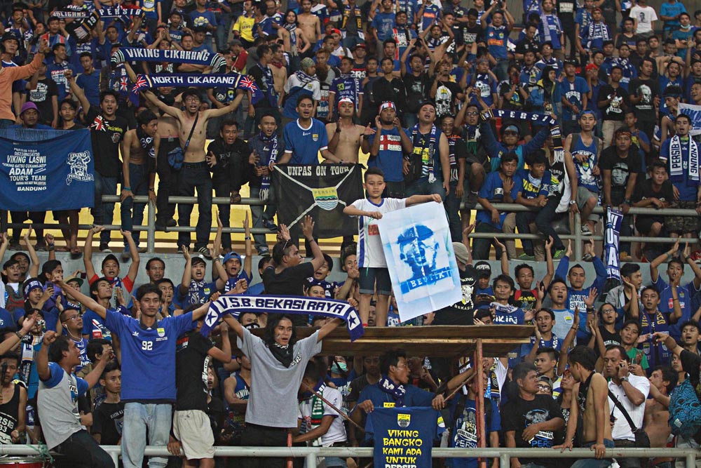 Emil: Slogan Bobotoh Harus Diganti