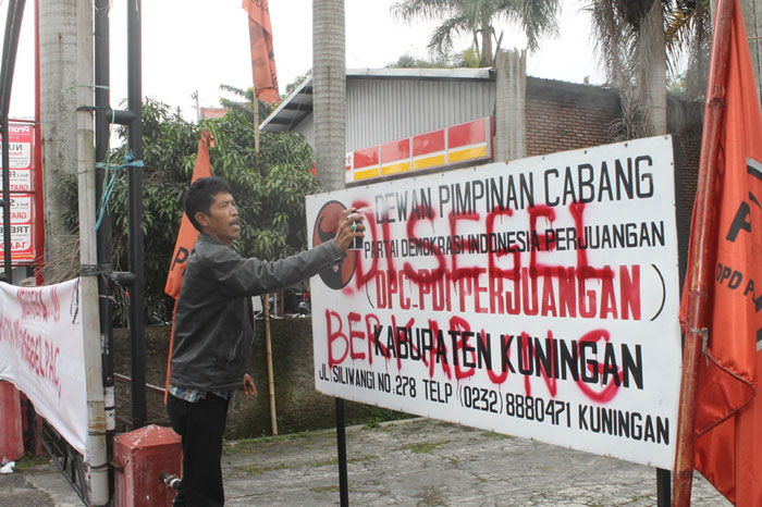 Kandang Banteng Lumpuh