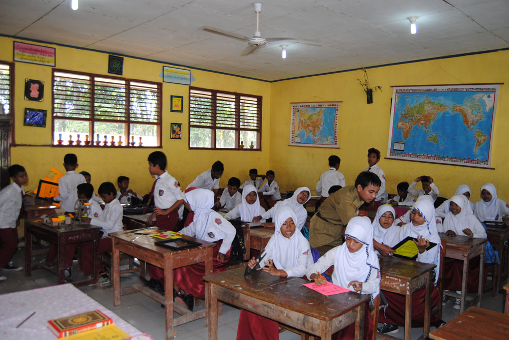 Efek Banjir Masih Terasa di SDN Pilangsari I