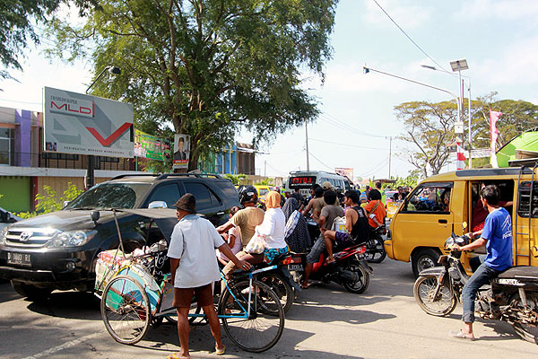 Warga Pertanyakan Akses Jalan Tembus