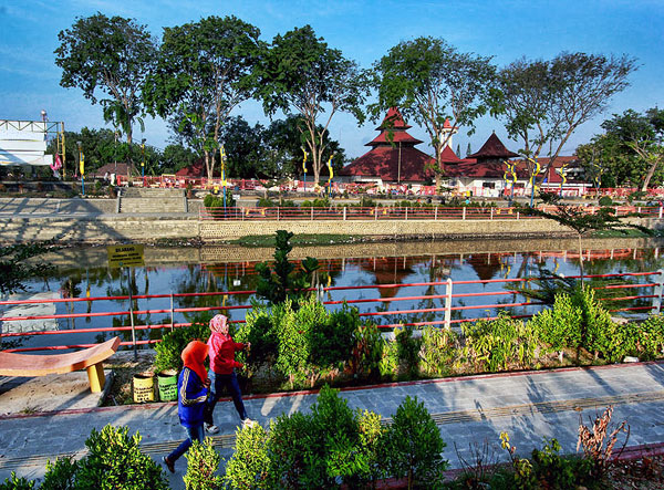 Bantaran Cimanuk Jadi Kawasan Wisata Kota