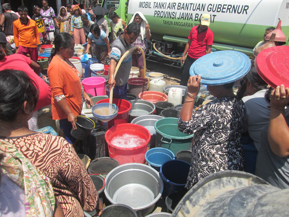 Air Bersih Datang Warga Senang