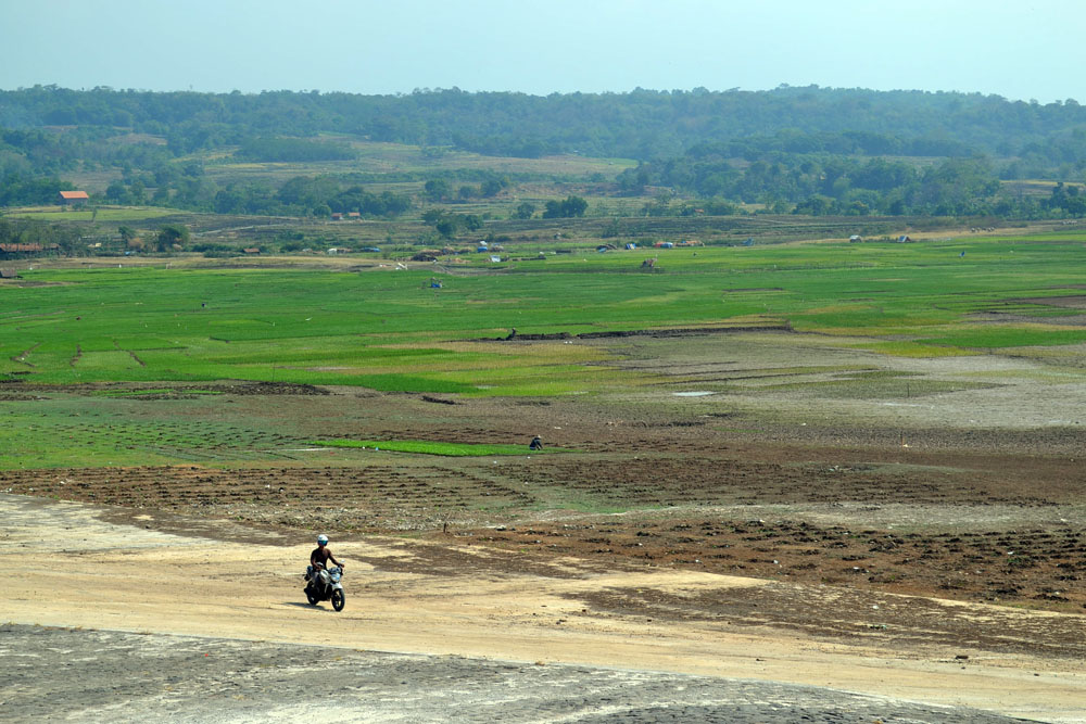 Sawah Dalam Waduk Jadi Penyebab Kekeringan