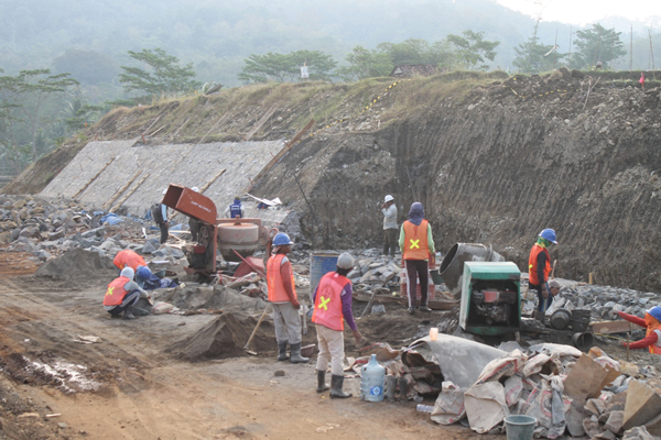 Dilarang Meliput Waduk Cileuweung