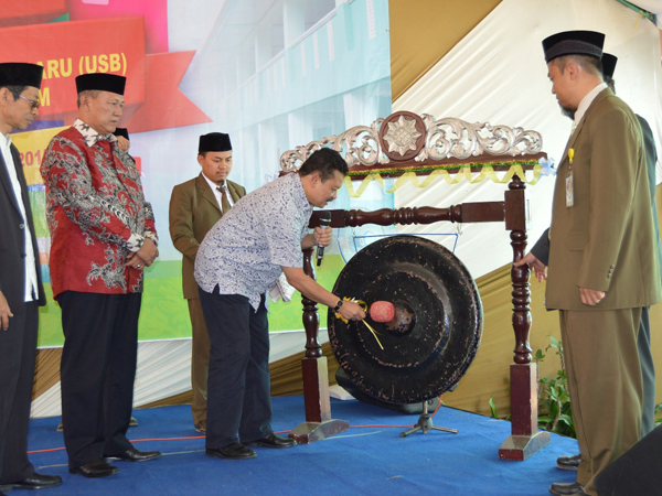  Sekjen Kemendikbud Resmikan Al Multazam 2