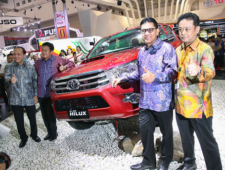 Toyota Astra Motor Kenalkan All New Hilux
