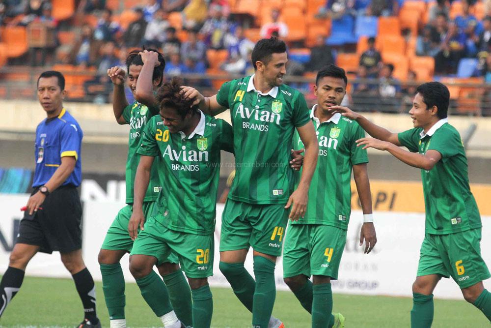 Persebaya United Makin Jauh dari Surabaya