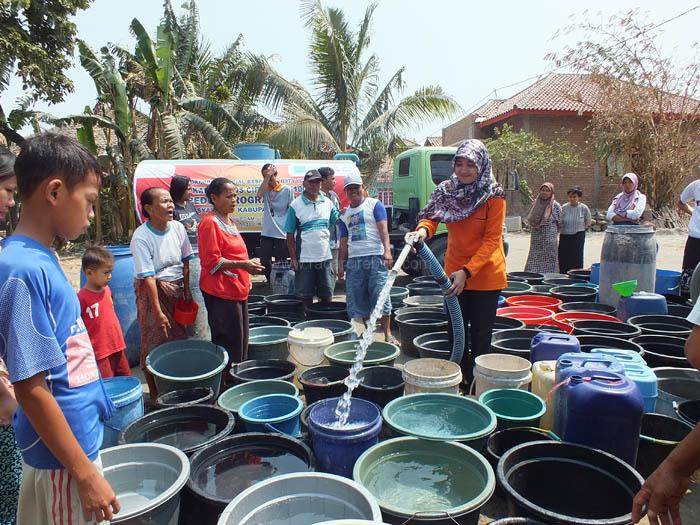 Kantor Pos Cirebon Kirim Air Bersih