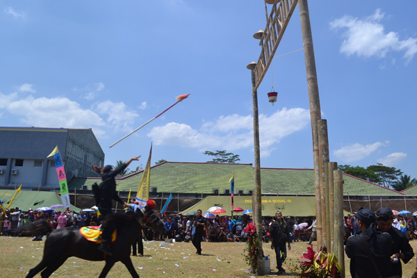 Saptonan Sedot Ribuan Pengunjung