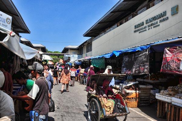 Penataan Pasar Kanoman Tak Menyentuh Fisik
