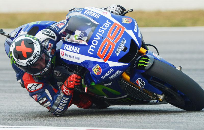 Lorenzo Tercepat, Rossi Kedelapan