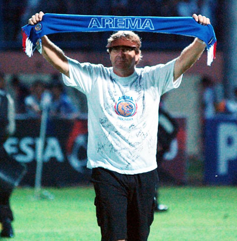 Rene Alberts Kembali ke Arema?