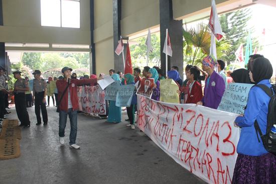 Pemkab Gagal Kelola Anggaran