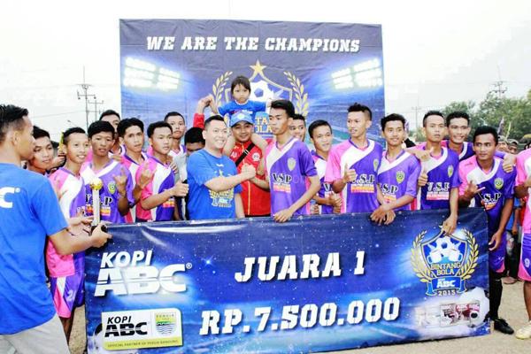 Viking Gegesik Jawara Turnamen Bintang Bola ABC