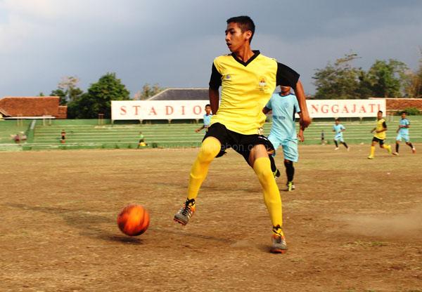 Demi Gengsi dan Prestasi