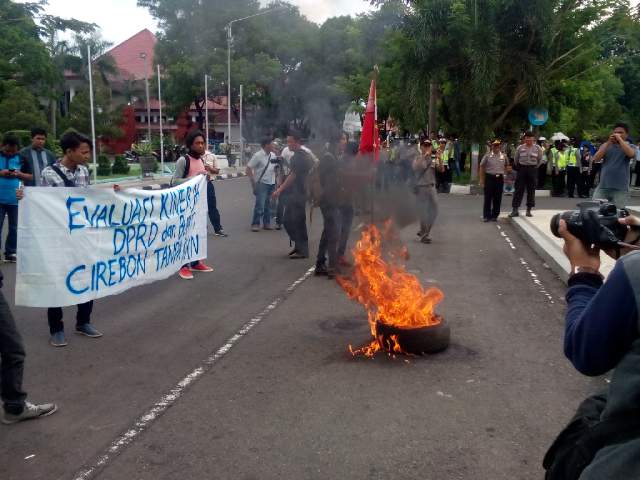 Demo, SM Prodeo Minta Kinerja Eksekutif dan Legislatif Diperbaiki
