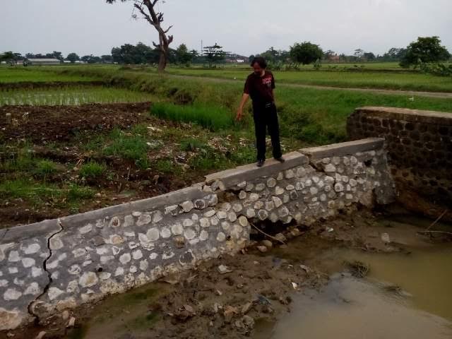 Senderan Sungai Desa Kaliwedi Hanya Berumur Satu Bulan