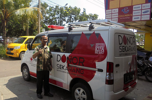Darah Untuk Pasien DBD dari Cirebon