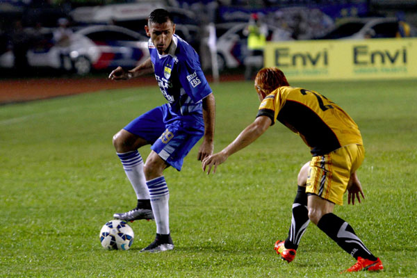 Persib vs Mitra Kukar, Akhirnya Berbagi Angka