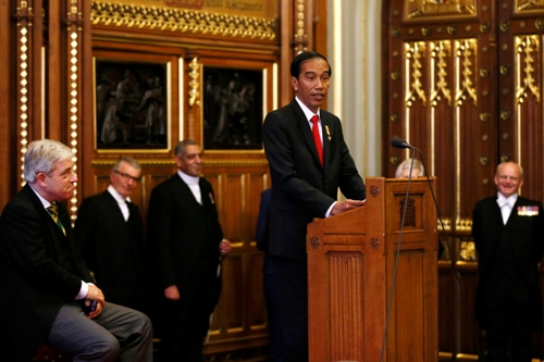 Jokowi Yakinkan 20 CEO Inggris untuk Invetasi di Indonesia
