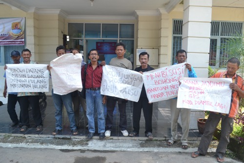 Nelayan Cirebon Merasa Dibohongi, Tagih Janji Jokowi