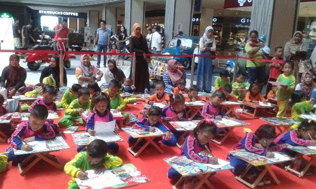 50 Anak PAUD Mewarnai di CSB Mall