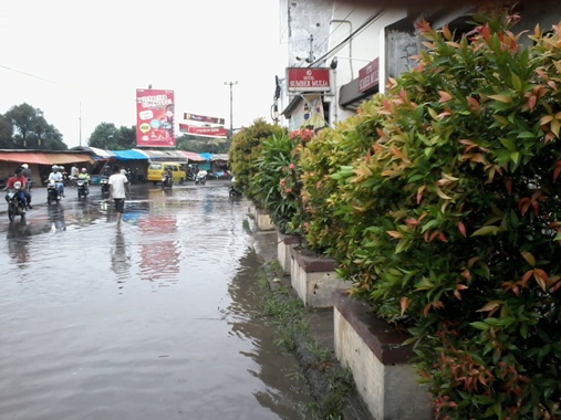 Jl Siliwangi Indramayu Langganan Banjir