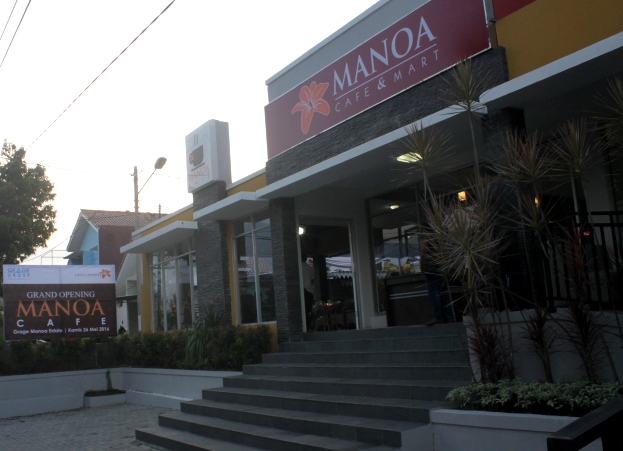 Manoa Cafe Hadirkan Suasana Kongkow Santai dan Damai