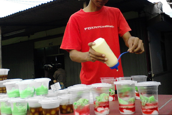 Kolak Pekong dan Botok Roti Paling Diburu