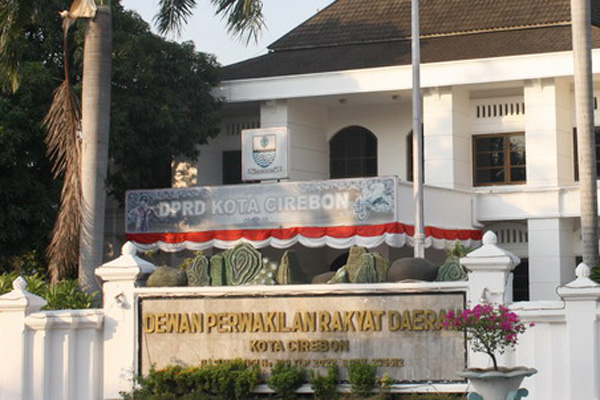 Anggota DPRD Kota Cirebon Ngotot Reses, Diminta Buat Surat Pernyataan