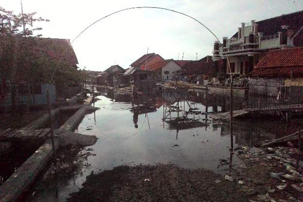 Sudah Biasa, Desa Ambulu Diterjang Air Pasang