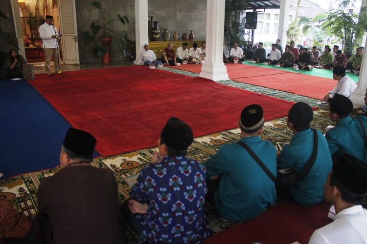 Sambut Ramadhan, Kuningan Launching Gerakan Khatam Al-Quran