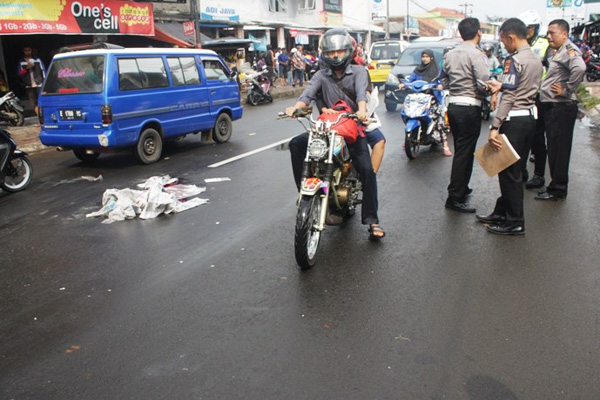 Jenazah Novia Disambut Tangis Histeris Keluarga