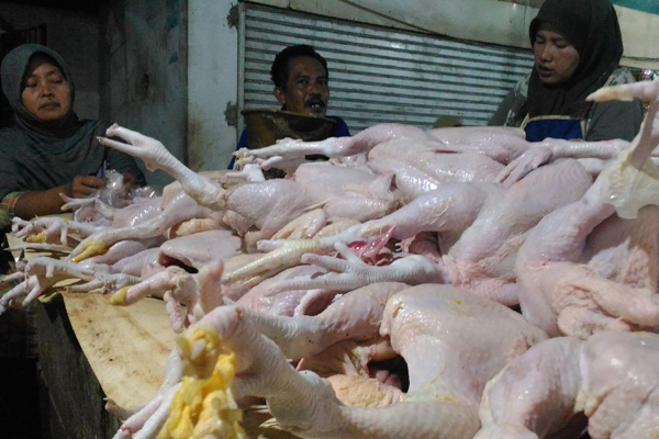 Kenaikan Harga Daging Ayam, Sumbang Inflasi Juni 0,18 Persen