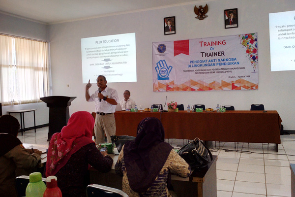 BNN Kota Cirebon Latih Siswa Jadi Satgas Anti Narkoba