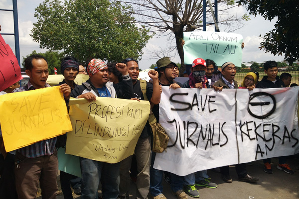 Wartawan Cirebon Kutuk Kekerasan Oknum TNI AU di Medan