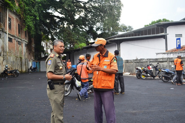 Motor Tak Boleh Lagi Parkir di Jl Siliwangi Kuningan