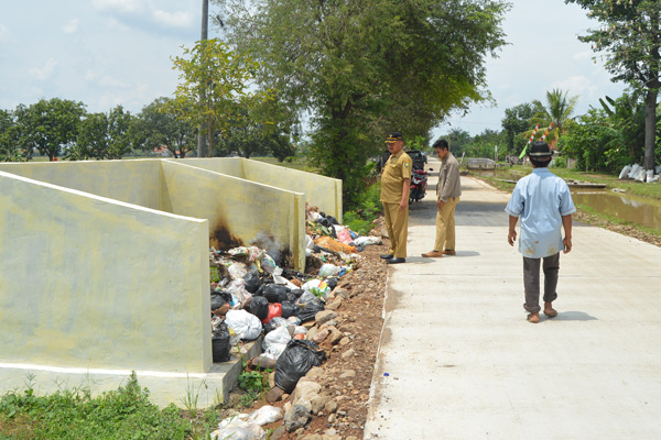 Atasi Sampah, Pemdes Malangsari Bangun TPS