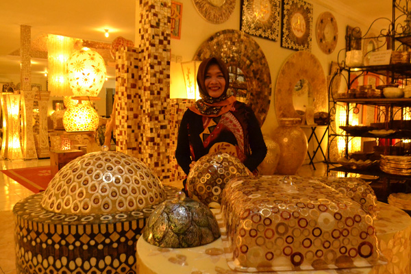 Wisata Belanja di Cirebon, Mampirlah ke Rumah Kerang