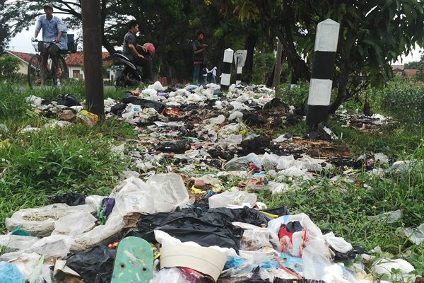 Jalur Prapatan-Rajagaluh Tempat Buang Sampah  