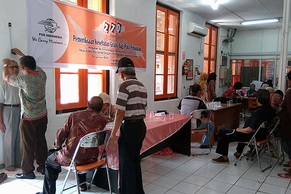 PT Pos Indonesia, Pemeriksaan Gratis untuk Pensiunan