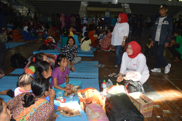 PMI Kab Cirebon Bantu Korban Bencana di Sumedang dan Garut